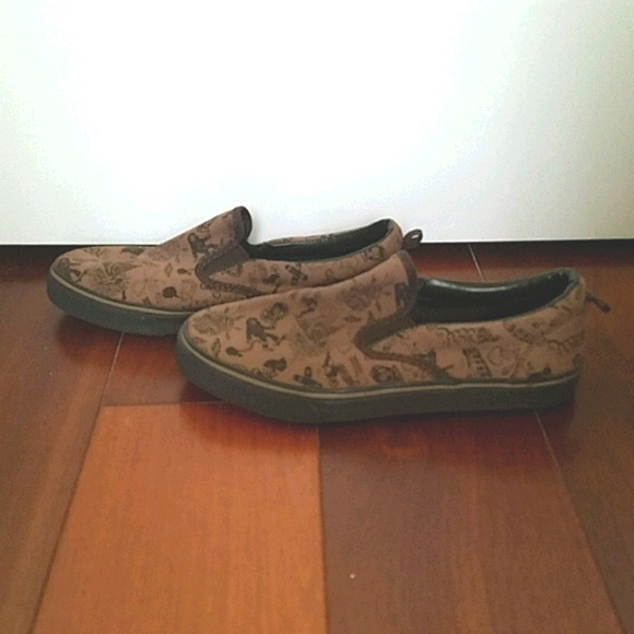 NWOT Old Navy Brown patterned slip-on sneakers 5 - Picture 4 of 7